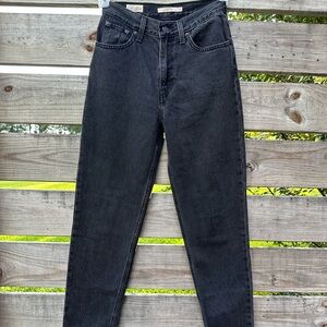 Levi’s ‘80s Mom Jeans Black Women's Size 25.